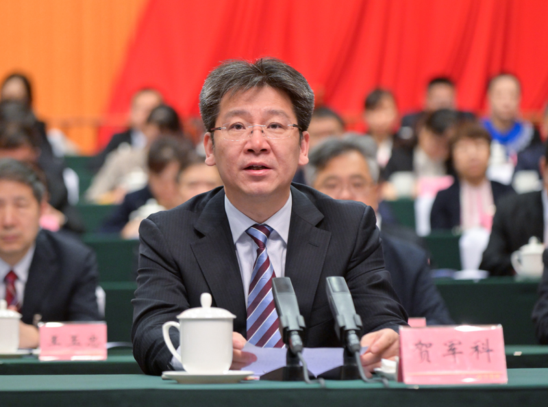 四川省科學技術協會第十次代表大會開幕
主動服務國家大局 堅定扛起時代使命
以磅礴科技力量更好助推四川現代化建設
王曉暉賀軍科講話 施小琳出席「相關圖片」